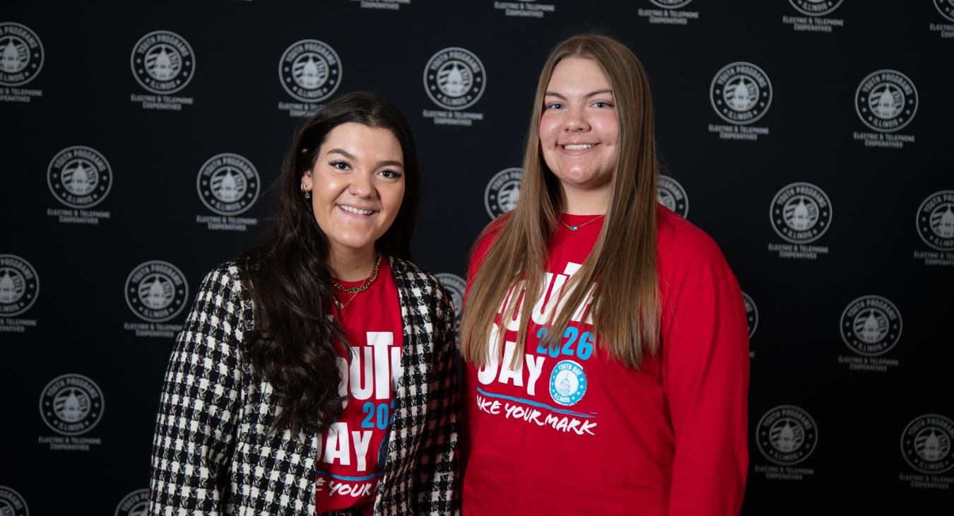 Youth to Washington Tour winners Elizabeth Hampton and Shae Conder